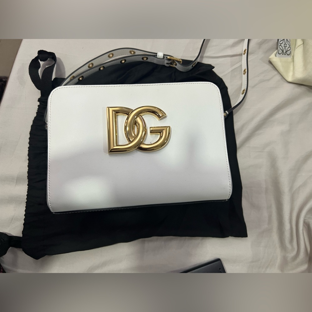 Dolce & Gabbana White medium 3.5 leather crossbody bag